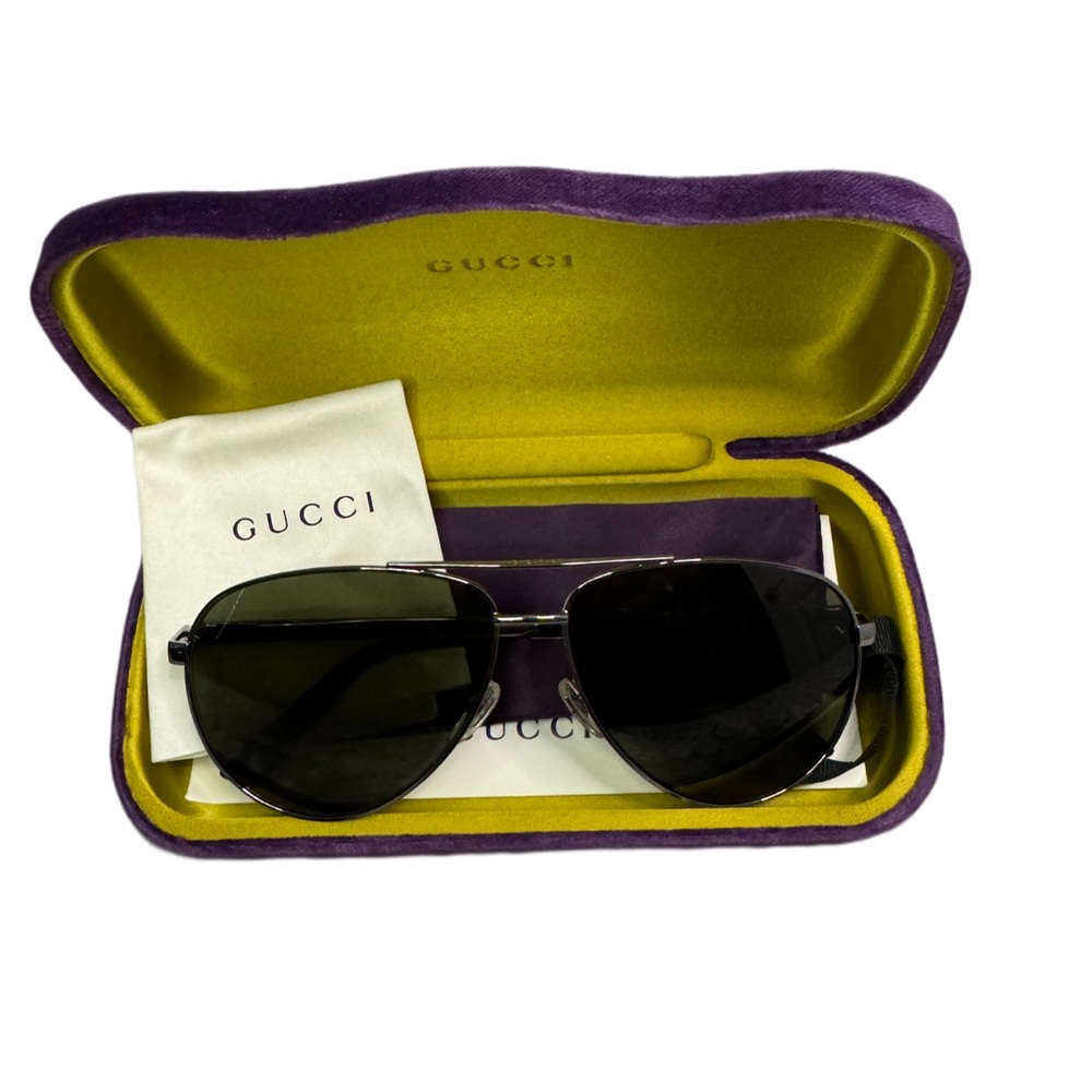 ❌SOLD❌ GUCCI Aviator Sunglasses w/Striped Logo - Picture 4 of 4